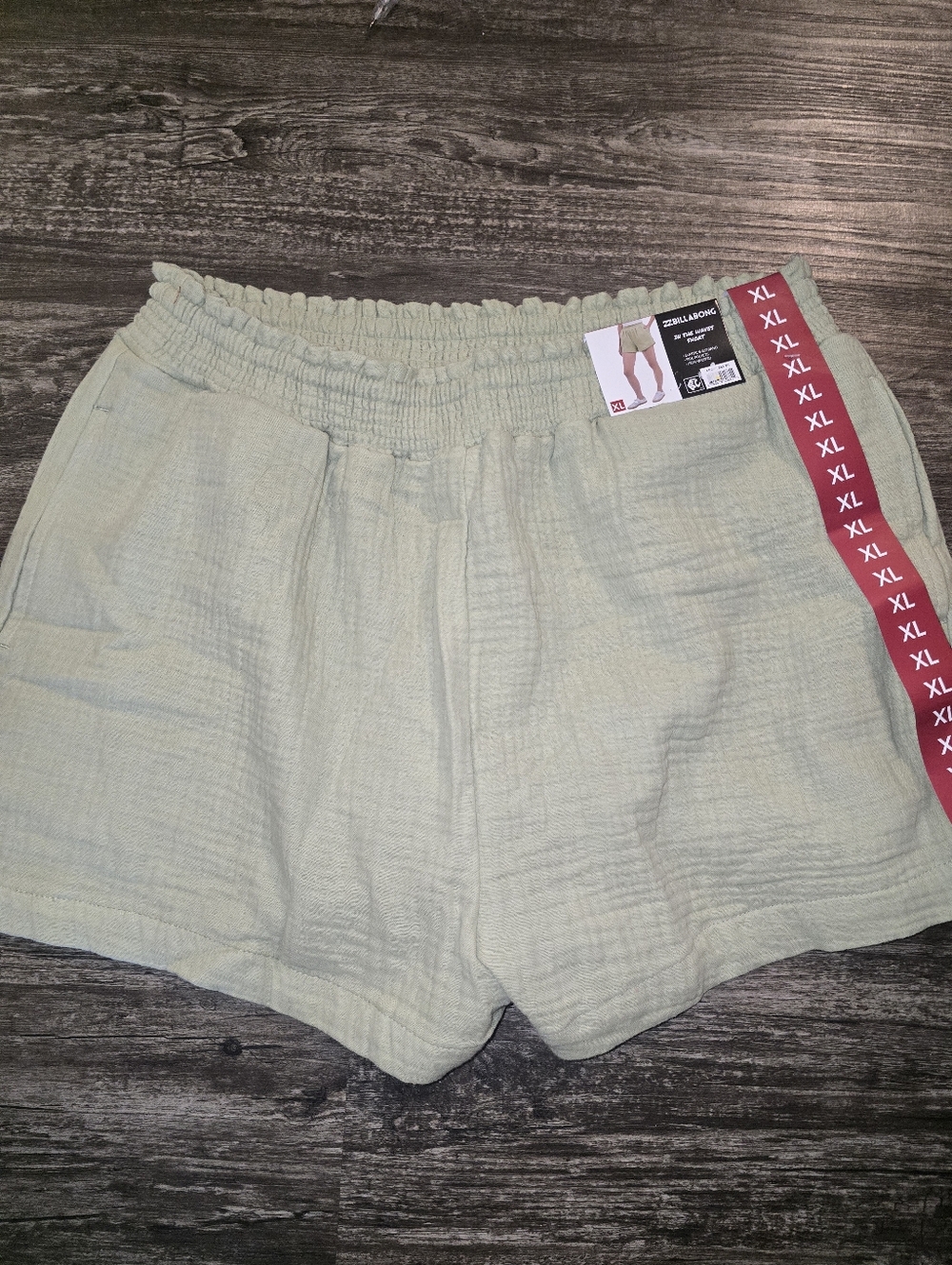 Billabong Sage Green Gauze Elastic Waist Shorts NWT XL